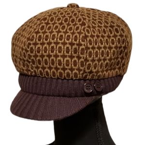 Manhattan Hat Company beanie newsboy cap, brown and tan
